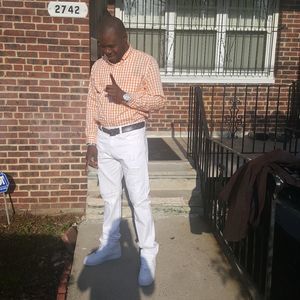 Meet your Posher, Adrian